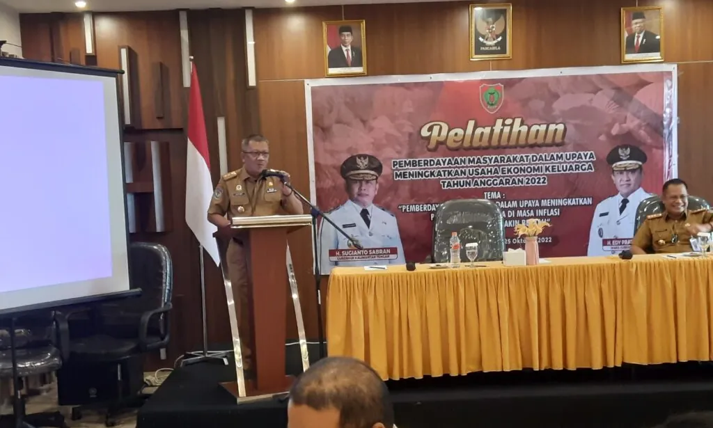 Wanita Berkontribusi Bagi Pendapatan Rumah Tangga