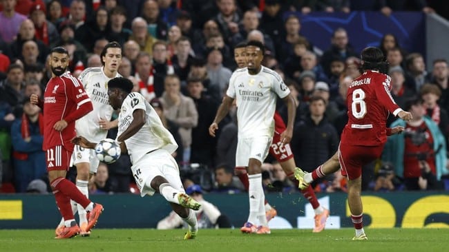 Kontroversi Warnai Kemenangan Liverpool atas Madrid